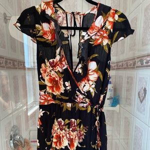 Xhilaration floral Romper